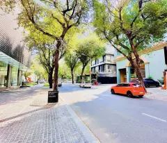 Cho Thuê Nhà Mặt Tiền 100 Nguyễn Du, Phường Bến Nghé, Quận 1, TPHCM.