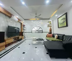 NHÀ DÂN XÂY CỔ LINH - 50M _ HƠN 8 TỶ_ NGÕ THÔNG _ SÁNG THOÁNG _ Ô TÔ ĐỖ SÁT NHÀ _ GẦN AEON,