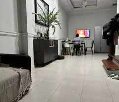 Bán đất tặng nhà 50m2, mt 5,2m vị trí đẹp hiếm cạnh Vinhomes Smartcity