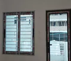 BÁN NHÀ LÊ VĂN HIẾN - KINH DOANH- 2 MẶT TRƯỚC SAU Ô TÔ TRÁNH