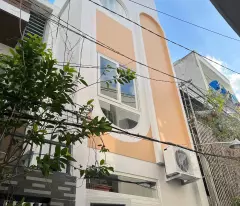 Bán Nhà Riêng chính chủ - Hẻm xe hơi 3 tầng khu trung tâm quận Tân Phú