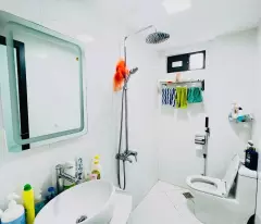 NGÕ PHỐ QUAN NHÂN - NHÀ MỚI Ở NGAY  LÔ GÓC 3 MẶT THOÀNG - 41M2 - 5 TẦNG - MT 4M - GIÁ 9.5 TỶ.