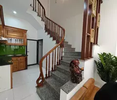 Bán Nhà Ô CHỢ DỪA, 5 Tầng, Gần Phố, Full Nội Thất, Đẹp Lung Linh, Chỉ 5.65 Tỷ