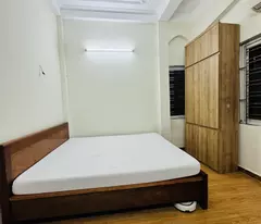 Bán nhà Cầu Giấy, 44m2, 4 tầng, dân xây, ở sướng, oto 50m, KD