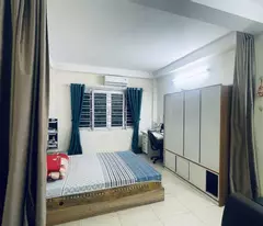 Bán nhà Hoàng Quốc Việt, 35m2, 5 tầng, 2 thoáng, ngõ ba gác, oto gần, ở sướng