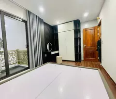 Bán nhà Phố Giảng Võ, Thiết Kế Hiện Đại, Nhà Mới Thang Máy, 40mx5T, Giá: 10 Tỷ, Lh: 0396935190.