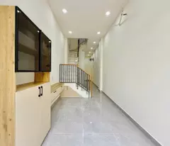 - NHỈNH 3 TỶ...MẶT TIỀN HẺM - NGAY TRƯỜNG HỌC