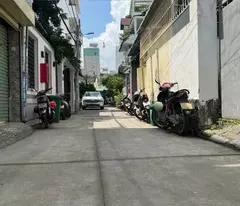 NHÀ 3 TẦNG 72M CHỢ NHỎ Q9 🍀 7 TỶ