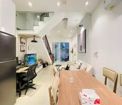 Bán nhà Ngõ Quỳnh, Hai Bà Trưng 32m, 5 tầng. Giá: 6.88 tỷ