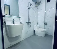 Bán nhà  phố Tân Khai, Hoàng Mai 5 tầng, mới xây gần chợ, trường học