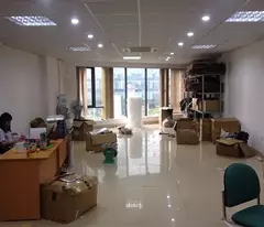 Cho thuê nhà mặt phố Trần Duy Hưng, hè rộng ô tô đỗ ngày đêm DT: 75m2 x 4T giá cạnh tranh