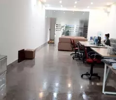 Cho thuê nhà mặt phố Trần Duy Hưng, hè rộng ô tô đỗ ngày đêm DT: 75m2 x 4T giá cạnh tranh
