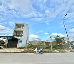 🔸 Bán đất Mặt tiền Đại Cồ Việt - KQH Đông Nam Thuỷ An Phường An Đông. Cách AEON Maill 300m.