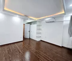 NHÀ ĐẸP Ở LUÔN- TRUNG TÂM CẦU GIẤY. MẶT TIỀN BỀ THẾ. GẦN ĐH QUỐC GIA,HV BÁO CHÍ,CÔNG VIÊN CẦU GIẤY