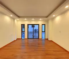 Nhà đẹp phố Kim Mã Thượng 35m2, 6T thang máy, MT4m lô góc 2 thoáng ngay Liễu Giai
