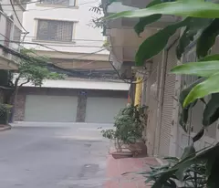 Bán căn hộ nằm ở ngõ 67 Thái Thịnh Hà Nội 46 m2 - 4 tầng giá 9.9 tỷ