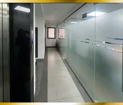 CHO THUÊ TÒA NHÀ VĂN PHÒNG – HẺM Ô TÔ RỘNG, 1 XẸT THÔNG – GẦN SÂN BAY, BẠCH ĐẰNG, P3, GÒ VẤP
