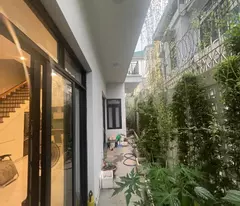 CHỦ NHÀ NHỜ BÁN GẤP. BIỆT THỰ LÔ GÓC  THẠCH BÀN LONG BIÊN - 104m2 x3 TẦNG 
 HƠN 18.3 TỶ. TL 

-NGÕ