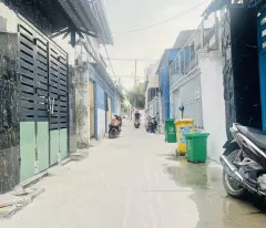 SOS, Bán Nhà Gấp, Linh Đông, THủ Đức, HXH, DT 102m2, ở Ngay. Chỉ 4ty hơn