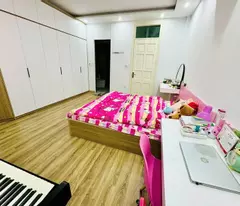 SIÊU PHẨM, NGÕ RỘNG. GIÁ TỐT, MẶT TIỀN, DIỆN TÍCH KHỦNG, CẦU GIẤY.