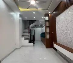 Bán Nhà Đẹp Phố Chợ Tản Đà Hà Đông 32m 5T mt 3.5 Ô tô dừng 2 thoáng vĩnh viễn. 20m tới bệnh viện