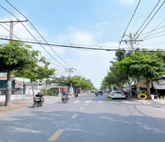 Bán nhà mặt tiền KD ngay sát  Hương lộ 2, Bình Trị Đông, Bình Tân, 1886m2, 3 tầng.