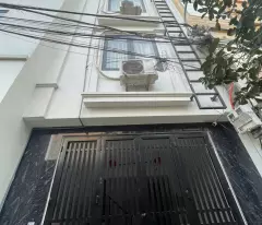 CCMN 54m2 7 tầng thang máy 13 phòng cho thuê full 60 triệu/tháng giá chỉ 9 tỷ