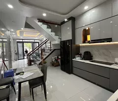 NHÀ MỚI Ở NGAY - Ô TÔ NGỦ TRONG NHÀ - 4 TẦNG BTCT - 4PN - HẺM THÔNG 5M - NGAY TRUNG TÂM QUẬN 10