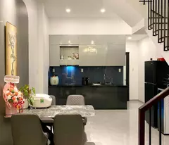 🏡 BÁN NHÀ 2 TẦNG MẶT TIỀN – KQH BÀU VÁ, THỦY XUÂN, HUẾ 🚗 Chỉ 3,X Tỷ – FULL NỘI THẤT