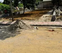 Chính chủ gửi bán diện tích 160 m2, hai mặt tiền, đường thông tứ tung, mặt tiền và hậu bằng nhau