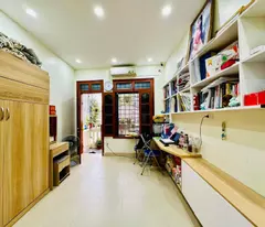 "Bán nhà phố Minh Khai, Hai Bà Trưng 50m, 4 tầng. Giá: 14.5 tỷ. LH: 0937158386