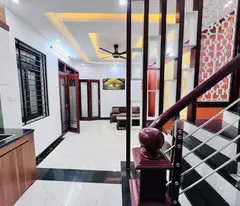Nhà đẹp giá rẻ nhất Vân Canh, đầy đủ nội thất, xây 5 tầng, có 3 phòng ngủ rộng gần Trịnh Văn Bô