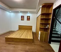 Nhà đẹp giá rẻ nhất Vân Canh, đầy đủ nội thất, xây 5 tầng, có 3 phòng ngủ rộng gần Trịnh Văn Bô