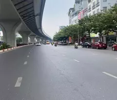 MẶT PHỐ MINH KHAI - HAI BÀ TRƯNG - VỈA HÈ ĐÁ BÓNG - KINH DOANH SẦM UẤT NGÀY ĐÊM- 2 MẶT PHỐ