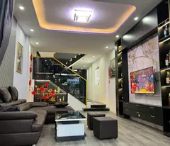 Bán nhanh siêu phẩm kiệt oto đường Trần Cao Vân,Vị trí trung tâm Tp Đà Nẵng