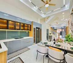 Bán nhà đẹp hẻm 237 Phạm Văn Chiêu 70m2 ngang 4.1m 4 lầu ở ngay gần CC Dream Home 7.X tỷ.