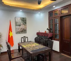 Bán nhà phố Lê Thanh Nghị, Hai Bà Trưng 56m, 5 tầng, mt 5.7m. Giá: 16.5 tỷ. LH: 0937158386