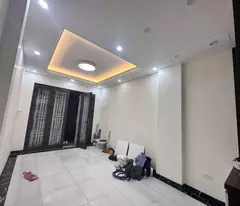 30M- NHỈNH 4T.Ỷ - NGỌC THUỴ - LONG BIÊN - HÀ NỘI .