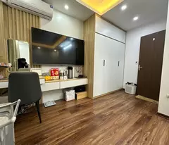 Bán nhà Phố Thái Hà, 7 Tầng Thang Máy, Có Sân Để Xe, 37mx7T, Giá: 11.7 Tỷ, Lh: 0396935190.