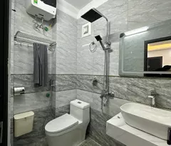 Bán nhà Phố Thái Hà, 7 Tầng Thang Máy, Có Sân Để Xe, 37mx7T, Giá: 11.7 Tỷ, Lh: 0396935190.