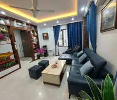 Bán gấp nhà riêng Phạm Văn Đồng, Cầu Giấy, lô góc 2 mặt ngõ cách phố 30m, 36m2 x6T giá 7,7 tỷ