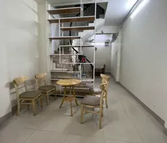 Bán nhà 5 Tầng phố Dịch Vọng Hậu 40m2 Chỉ  9.5 tỷ Cầu Giấy, Dòng tiền, KD, Ngõ Thông