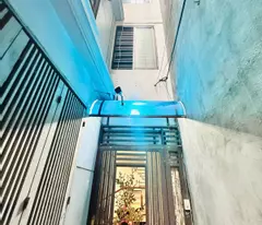 CCMN 10 Phòng Trần Thái Tông, Dịch Vọng Hậu, ngõ thông, sát phố 52m 10.5  tỷ