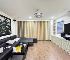 BÁN NHÀ BỒ ĐỀ 60M2* 5 TẦNG* 11.5 TỶ, Ô TÔ VÀO NHÀ, FULL NỘI THẤT