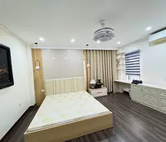 BÁN NHÀ BỒ ĐỀ 60M2* 5 TẦNG* 11.5 TỶ, Ô TÔ VÀO NHÀ, FULL NỘI THẤT