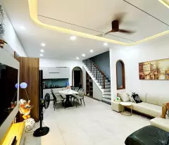 Bán nhà đường Liên Hoa Vĩnh Ngọc Nha Trang giá chỉ 3y2