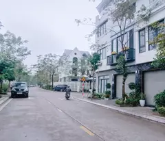 Cần bán nhà LK 6 tầng ~50m2, DÂN XÂY ĐẸP - PHÂN LÔ VỈA HÈ – 4 Ô TÔ TRÁNH-TRUNG TÂM HÀ ĐÔNG giá