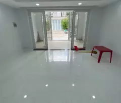 Nhà Mới 1 Lầu Làm Văn Phòng Ngay Trường Tiểu Học Bình Long