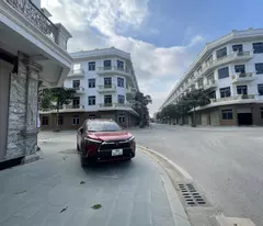 3.25 TỶ SANG TÊN SỔ NGAY. NHẬN NHÀ 4 TẦNG. TT TP.THANH HÓA. LH: 0966 343 969