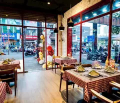 Cho Thuê Nhà Mặt Tiền: Quang Trung, Phường 03, Quận Gò Vấp- Diện tích: 16m x 50m